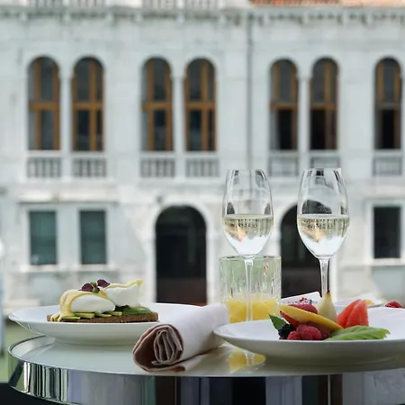 Palazzina Grassi Venise