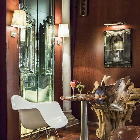 Palazzina Grassi 5*
