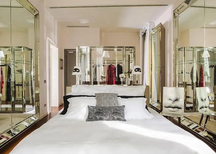 Palazzina Grassi 5*