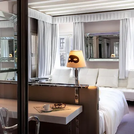 Palazzina Grassi 5*