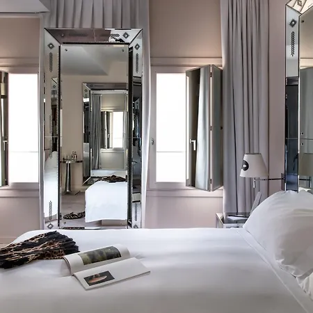 Palazzina Grassi 5* Venedig