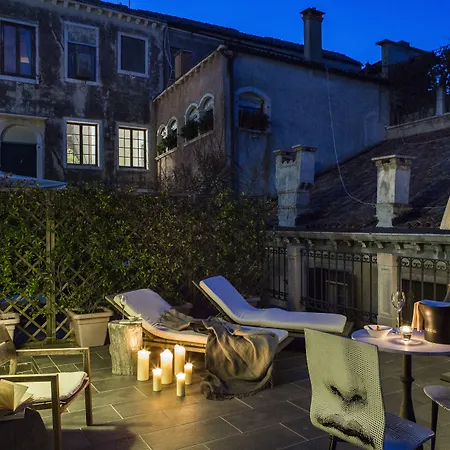 Palazzina Grassi 5*