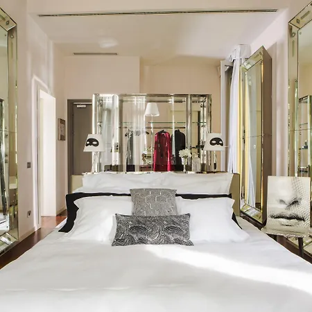 Palazzina Grassi 5*
