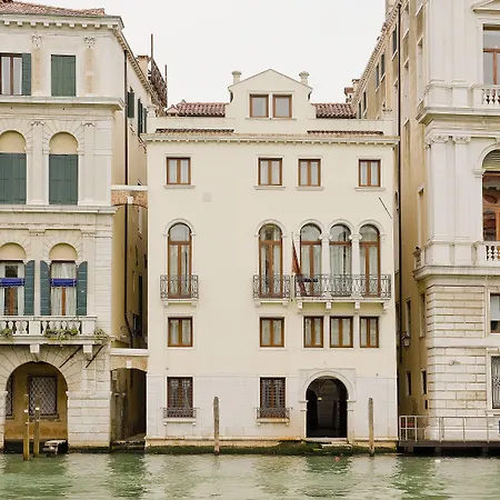 Hotel Palazzina Grassi 5*