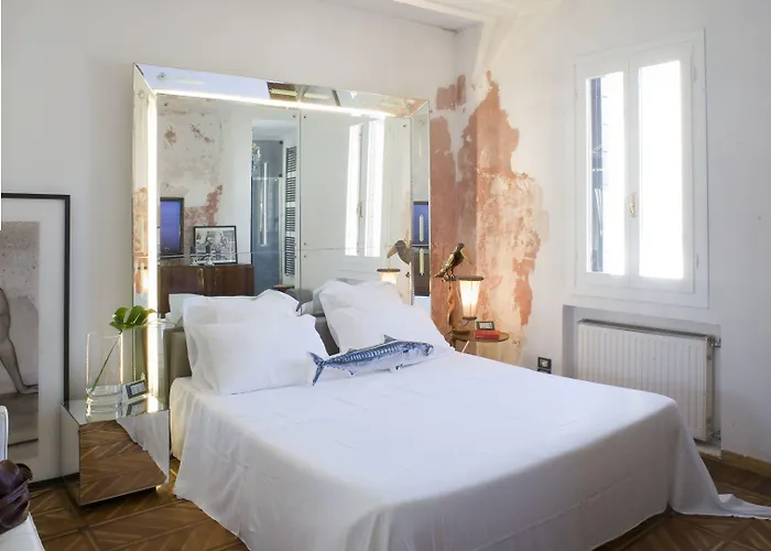 Palazzina Grassi Hotel 5*