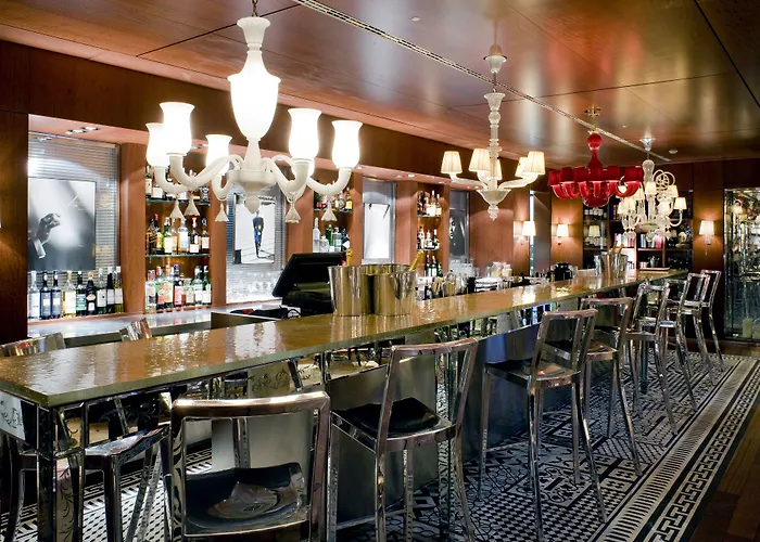 Palazzina Grassi 5* Venise