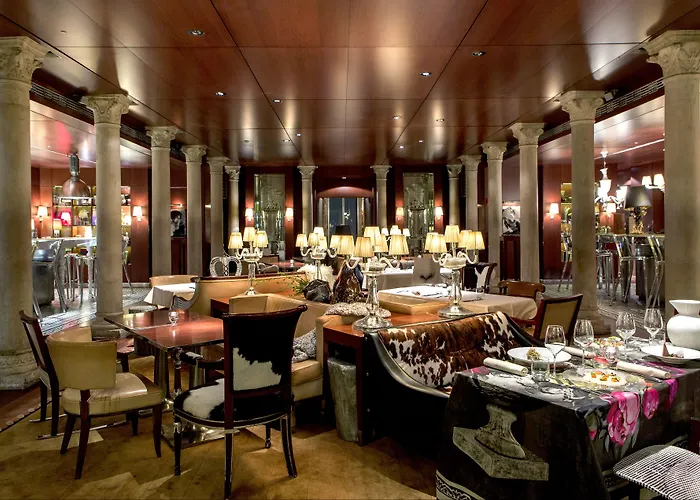 Palazzina Grassi 5* Venedig