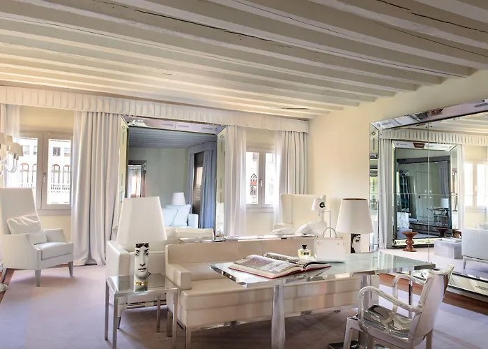 Hotell Palazzina Grassi Venedig